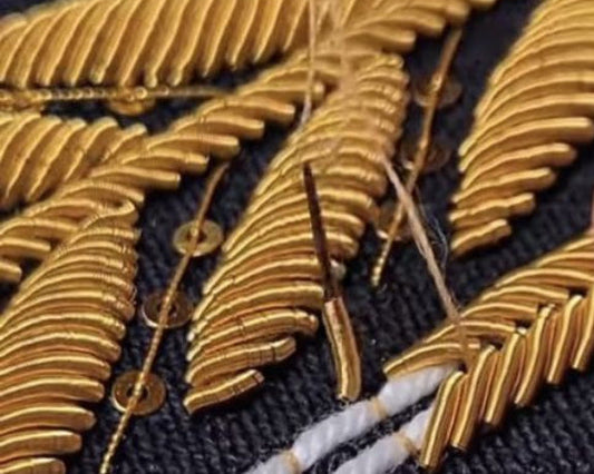 La broderie selon LO NEEL : l’art du fil au service de la mode éthique