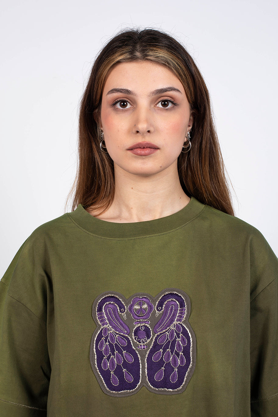 t-shirt kaki oversize unisexe en coton bio certifié GOTS