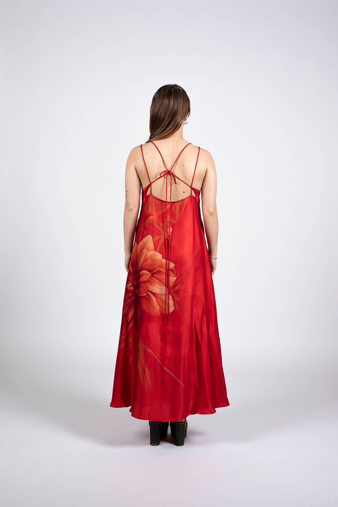 robe longue rouge dos nu à bretelles ajustables made in France