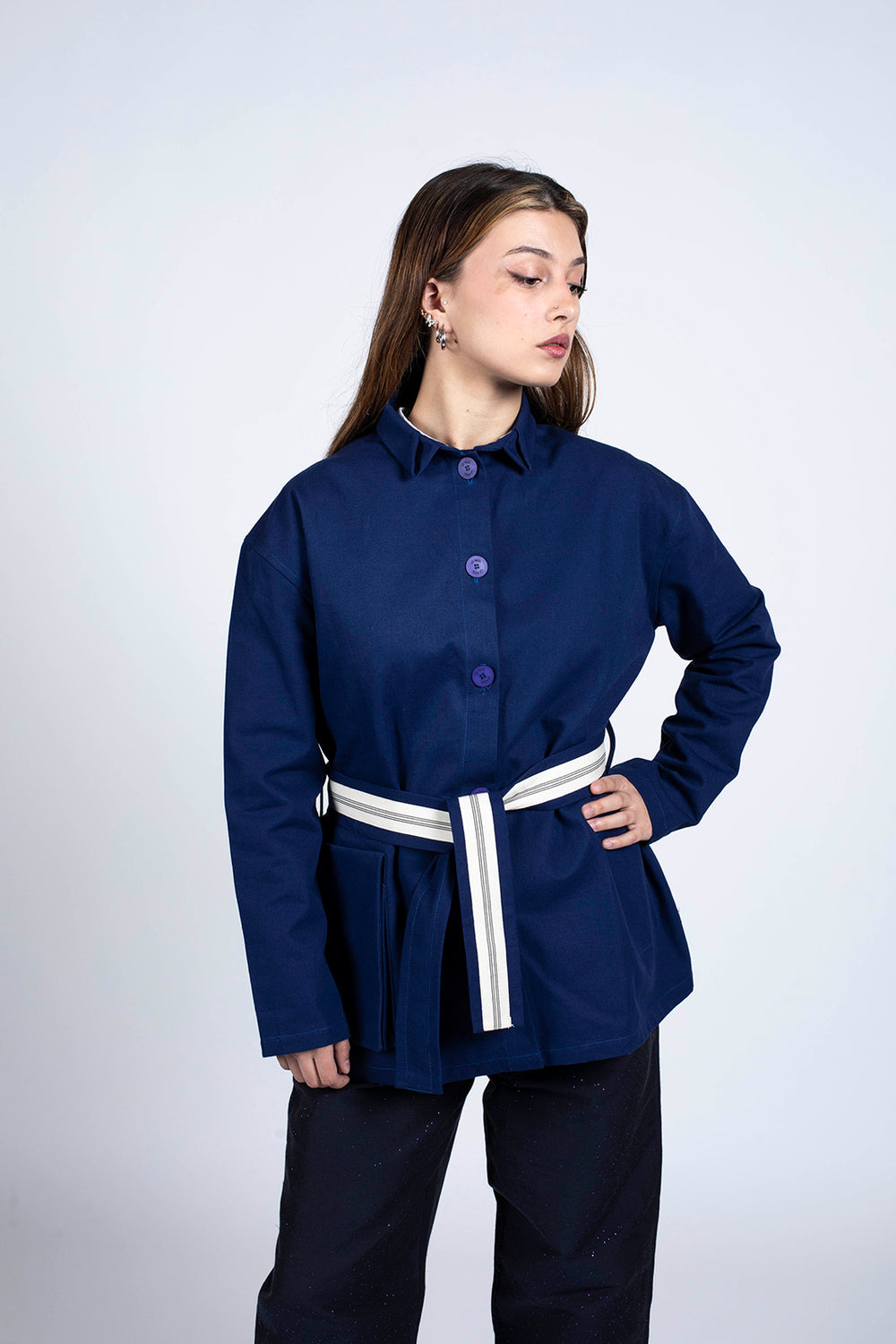veste bleue japonaise avec ceinture à la taille made in France