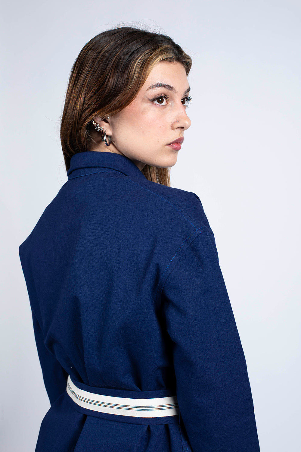 veste en coton upcyclé avec ceinture à la taille made in France