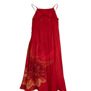 robe fluide rouge dos nu avec bretelles ajustables avec motifs fleurs made in France